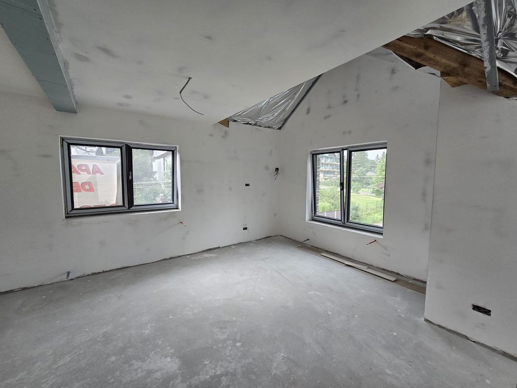 Apartament cu 2 camere 56,40 mp - Busteni cartier Zamora