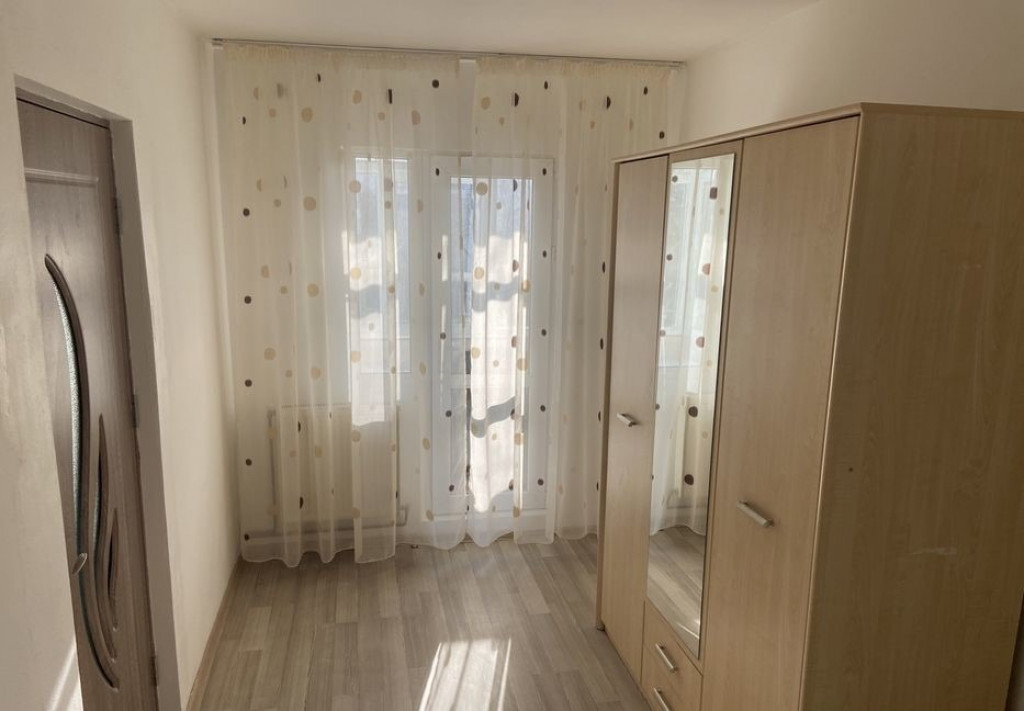 Apartament cu 2 camere zona Berceni
