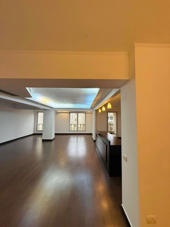 Apartament cu 3 camere 150,80 mp - Herastrau