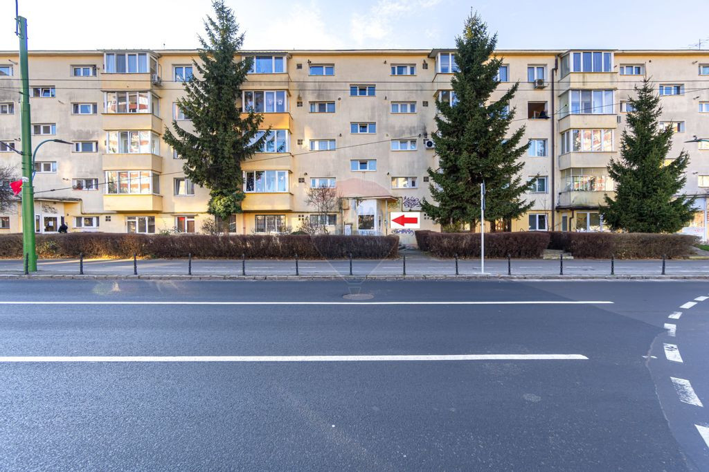 Apartament cu 2 camere de vânzare în zona Gemenii