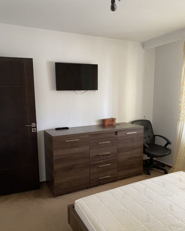 Apartament 2 camere zona Nerva Traian
