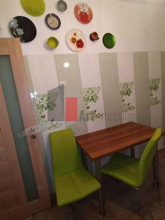 Vânzare apartament 2 camere Șos Giurgiului - Pța Progr...