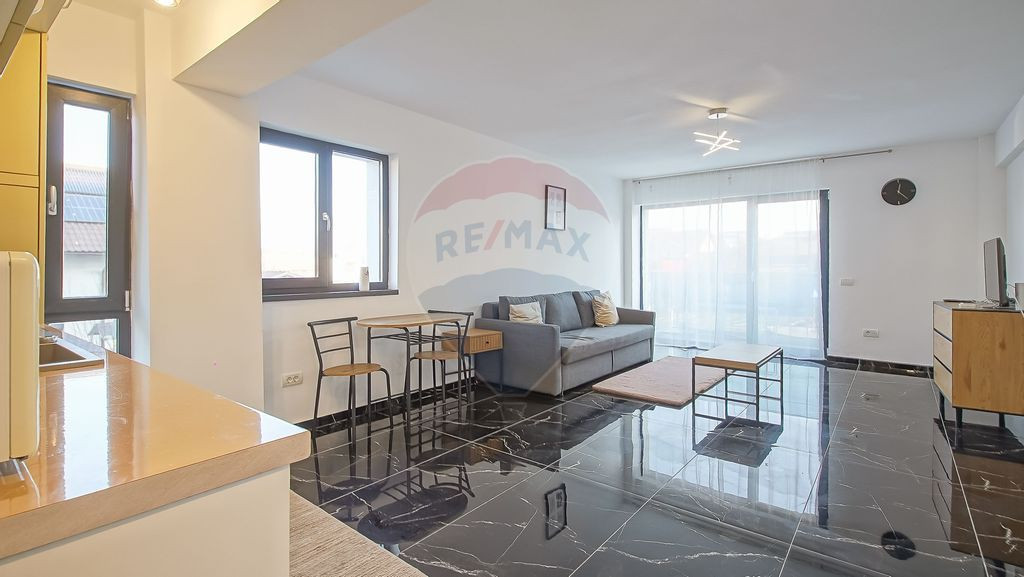 Garsoniera de închiriat, parcare subterana, balcon | Zon...