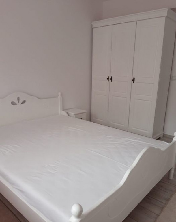 Garsoniera zona Dristor