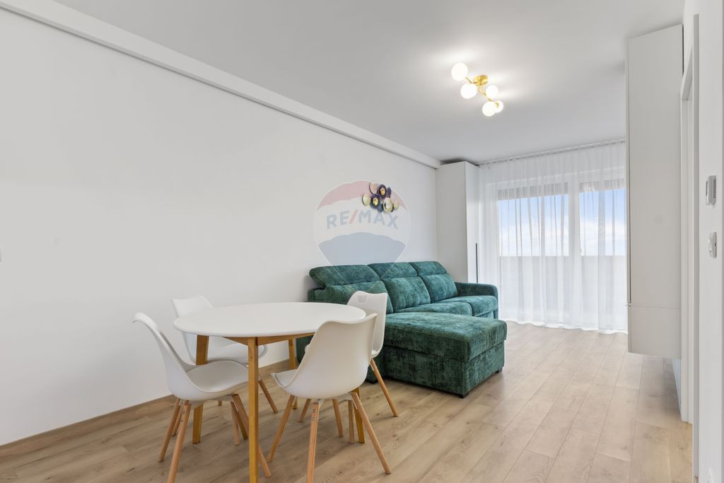 Apartament modern cu 2 camere, prima închiriere, parcare...