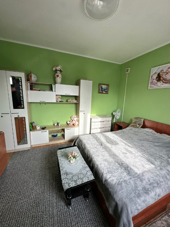 Garsoniera zona 13 Septembrie