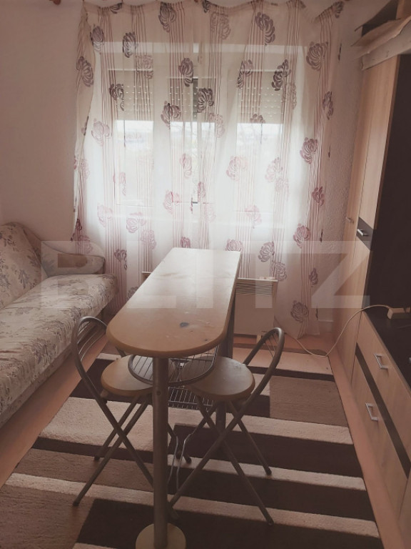 Garsoniera de inchiriat in Micro 16 Satu Mare