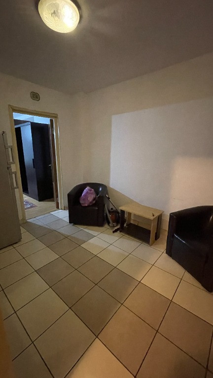 Particular, închiriez garsoniera, str. Mașina de Pâine (Obor)