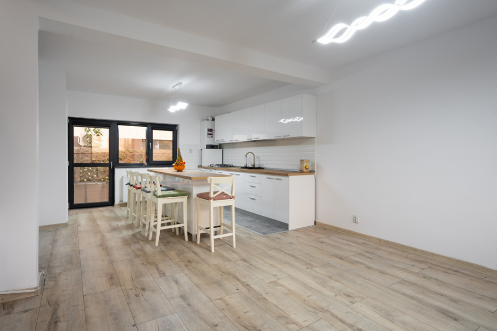 Casa Comuna Berceni inchiriere pe termen lung