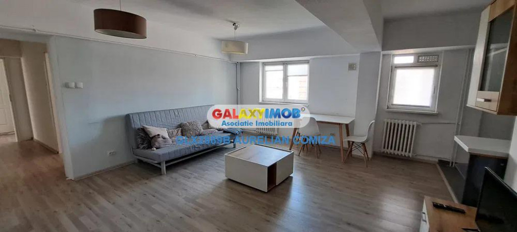 Apartament 4 camere Universitate-Metrou