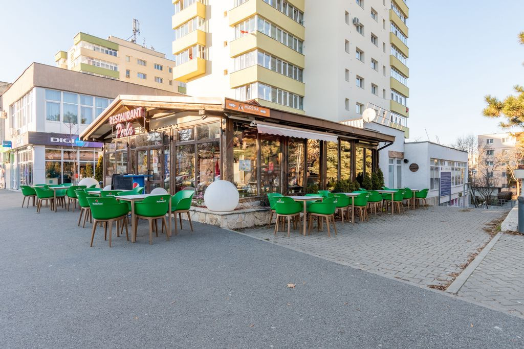 Spatiu comercial open-space in ansamblu nou, aproape de Rivu