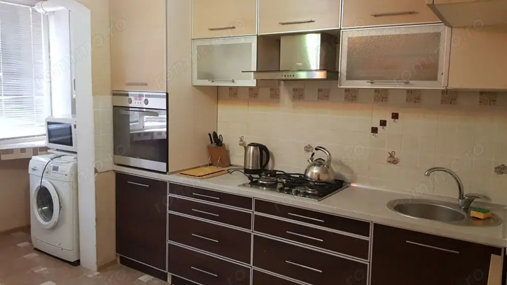 Ofer spre inchiriere garsoniera in zona Crangasi