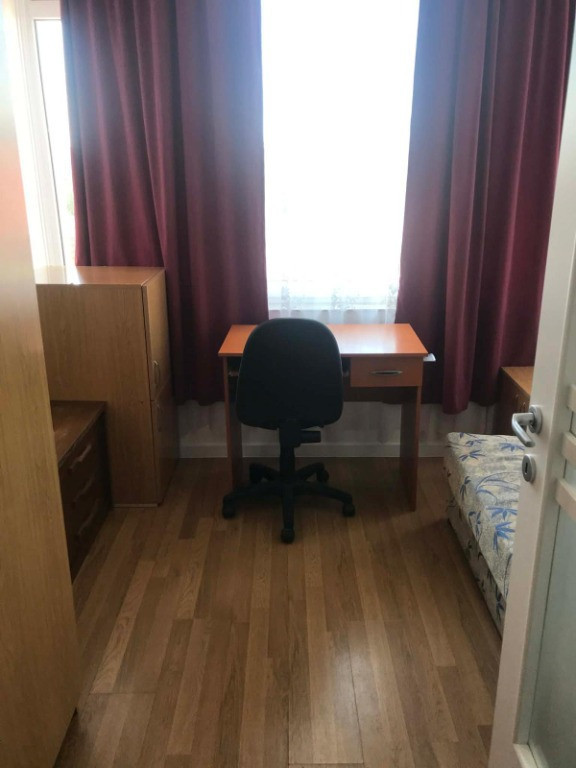 Garsoniera etajul 2 zona Racadau