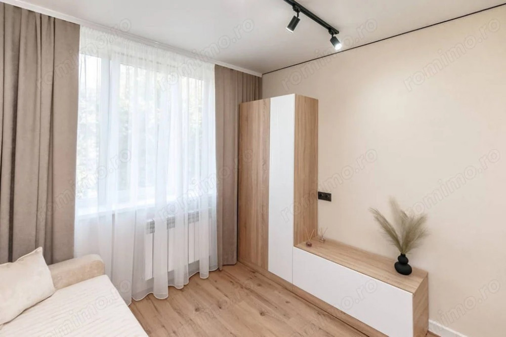 Inchiriez garsoniera la 3 minute de metrou Piata Drumul Taberei