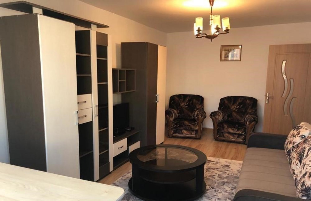 Apartament 2 camere zona Oltenitei