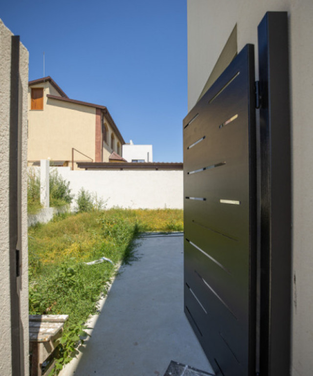 Vila situata in Palazu Mare zona Elvila