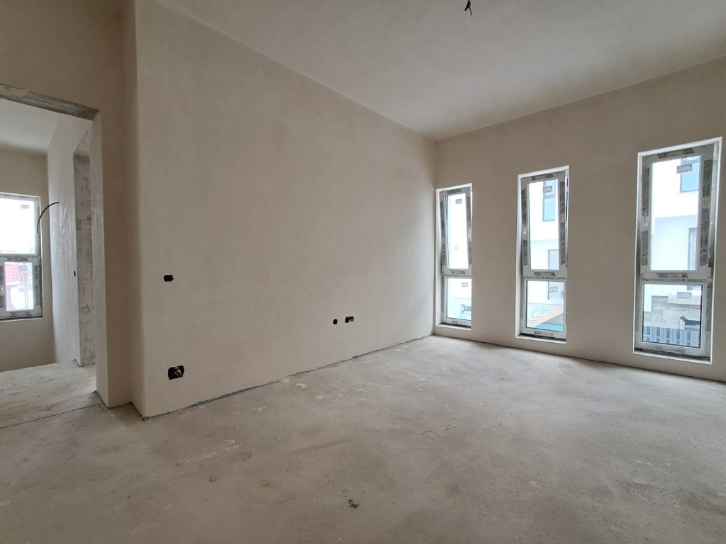 Duplex P+E, 5 cam, sup. utila 119 mp, teren 247 mp cu CF Floresti