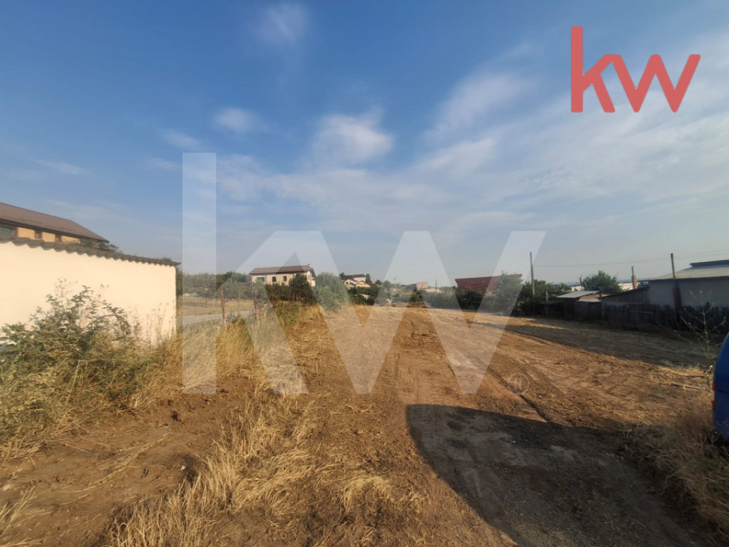 Investitie sigura! Teren 2502 mp, plat, toate utilitatile, i