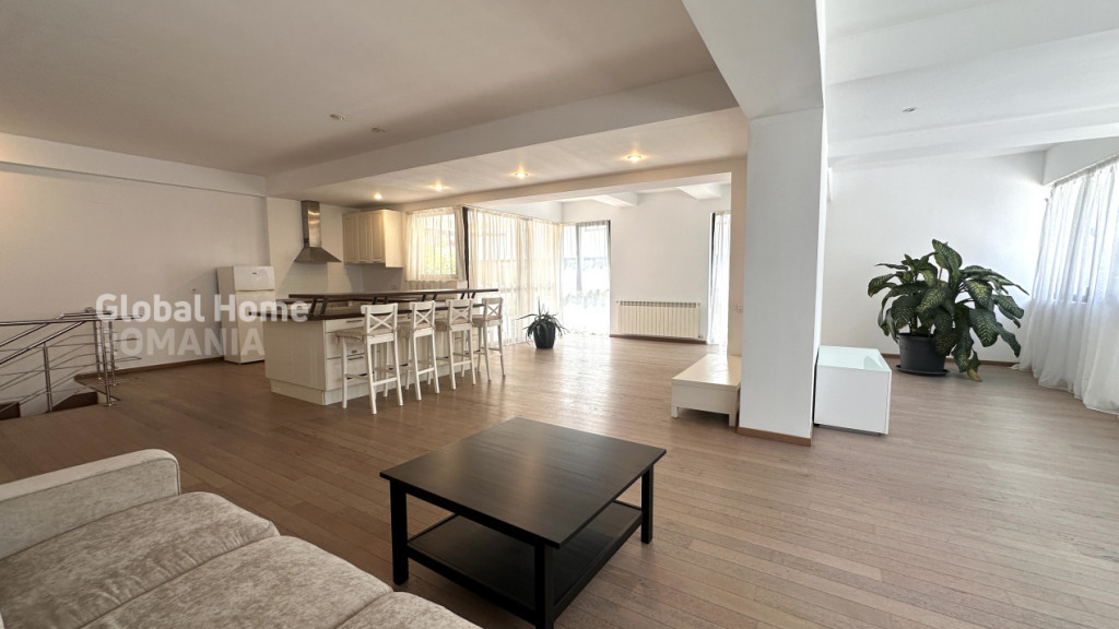 Duplex cu 4 Camere | 262 mp utili | Parcare Inclusă