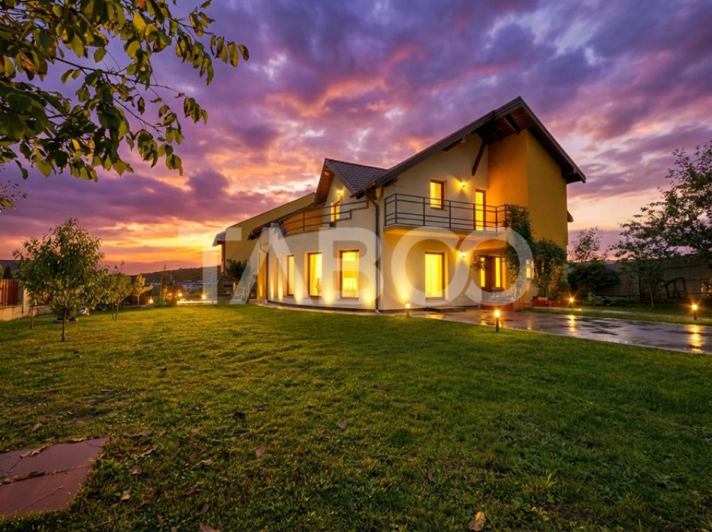 De vanzare casa individuala stil mediteranian curte 704 mp