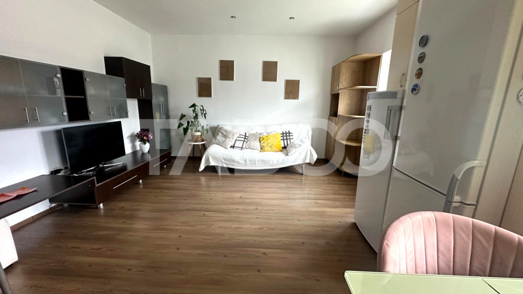 Apartament la mansarda 80 mpu mobilat utilat zona Rahovei Si