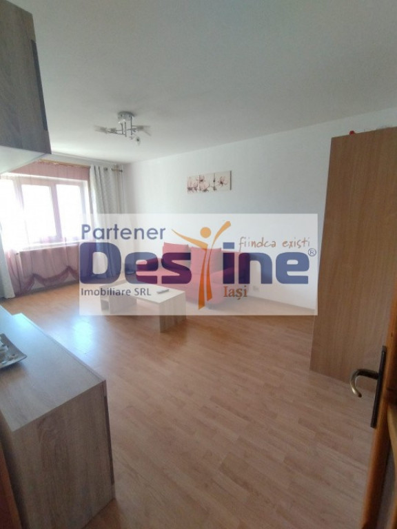 Apartament 2 camere decomandat | Nicolina | Etaj 3 | Central