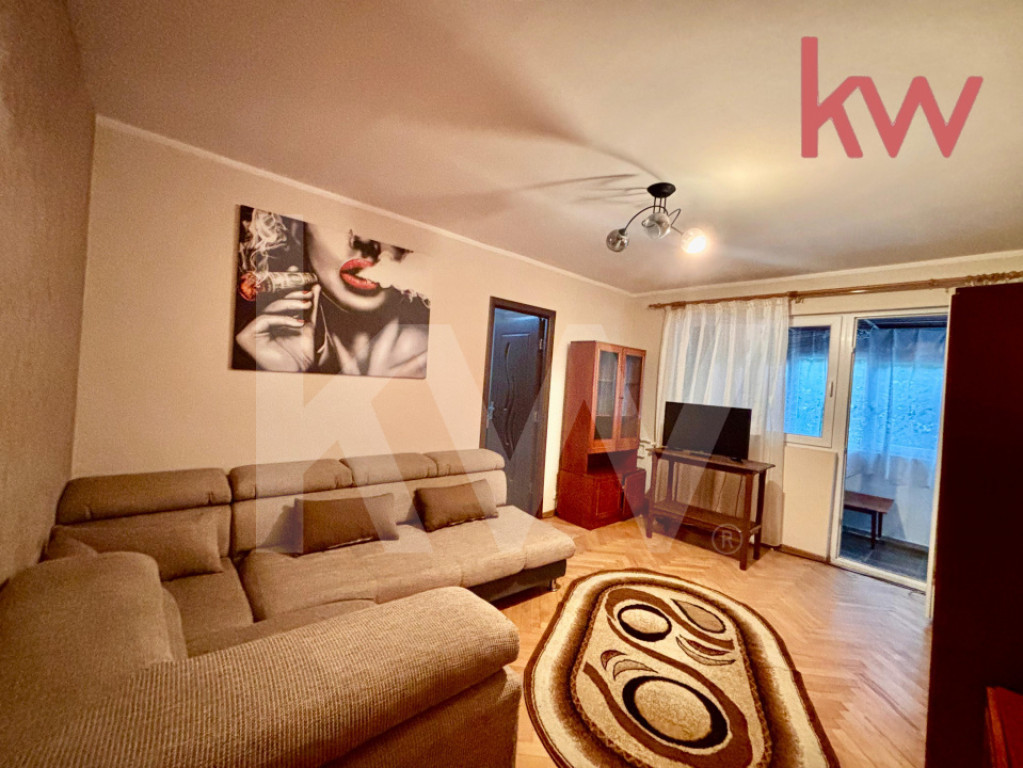 Apartament spatios - 2 Camere, Etaj 1 - Craiovita Noua