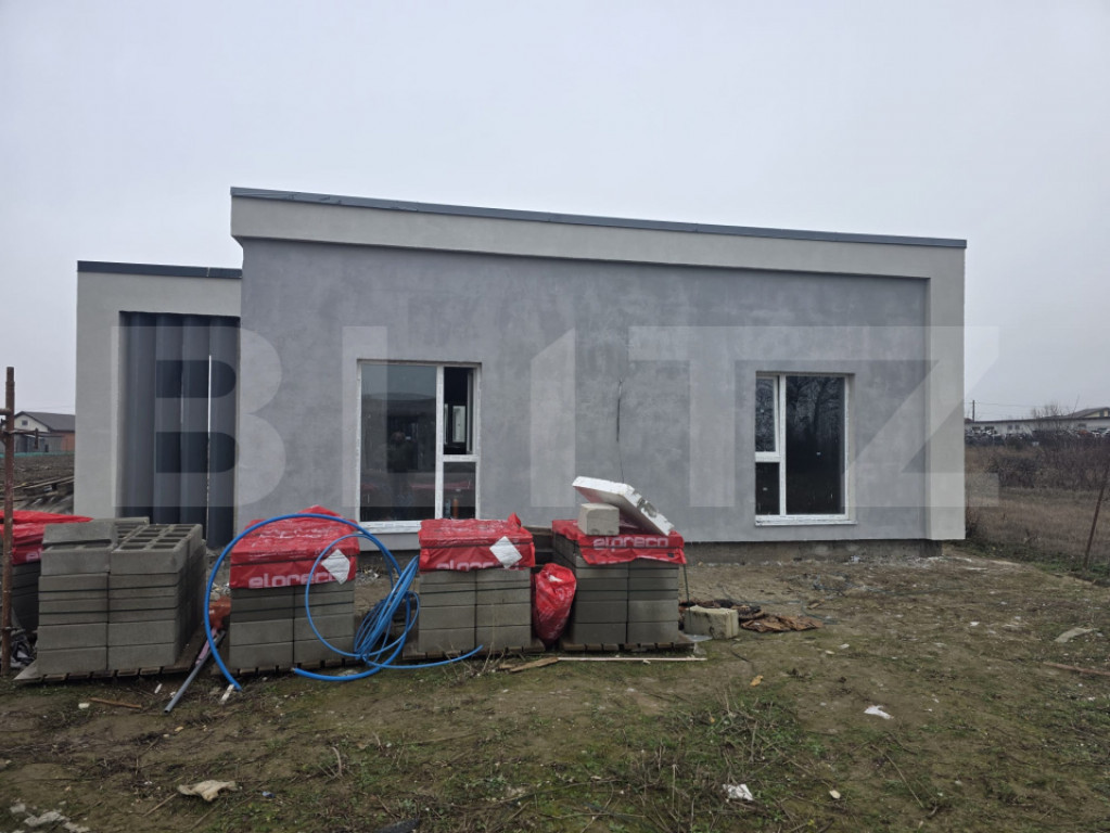 Casa pe parter, 80 mpu, 320 mp teren, zona Isalnita