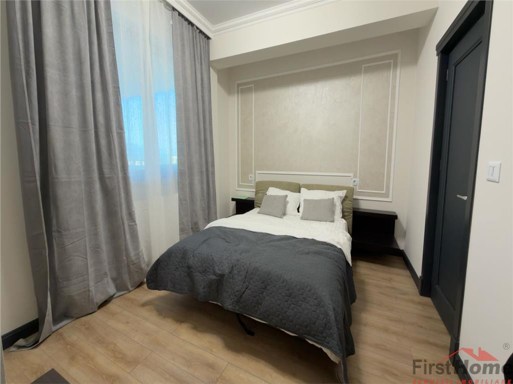 Penthouse 115 mp, terasa 30 mp, parcare boxa, bloc nou