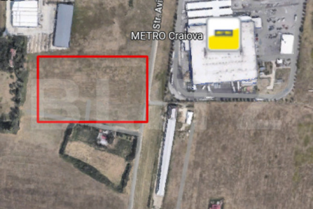 Teren intravilan – Zona Metro, suprafață 12.418 mp – P