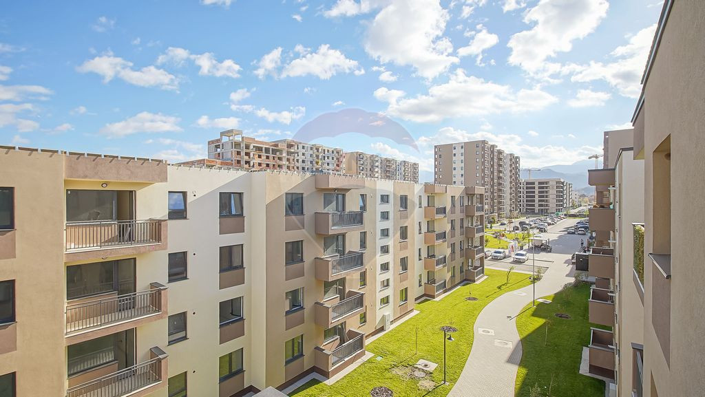 Apartament 3 camere decomandat, parcare | Victory by Casa...