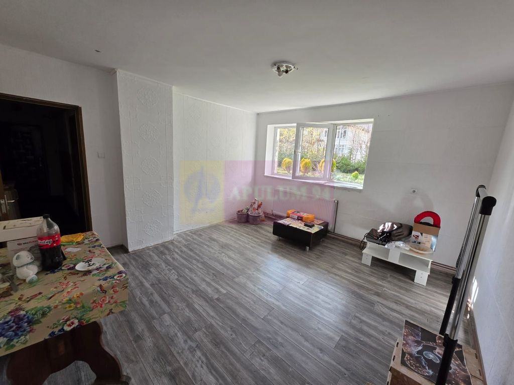 Apartament de vanzare cu 2 camere in Azuga