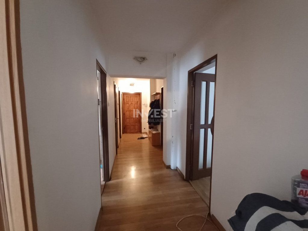 Apartament 4 camere, 87 mp, zona Nicolina