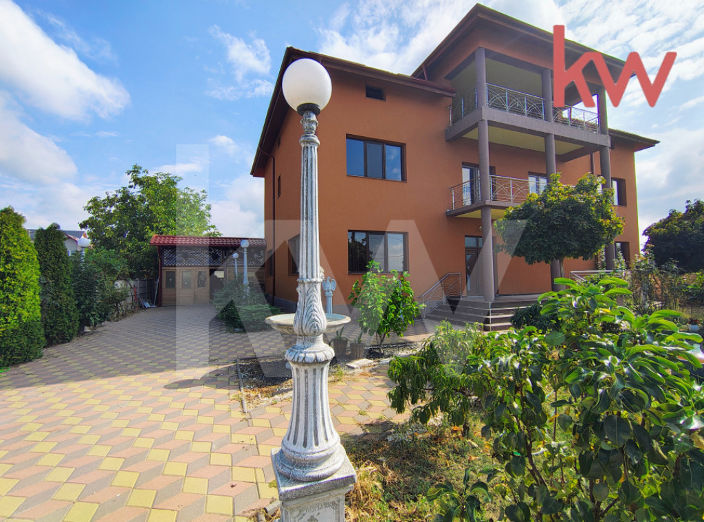 ✨Vila 8 camere, premium – Investiție versatilă, Brăde