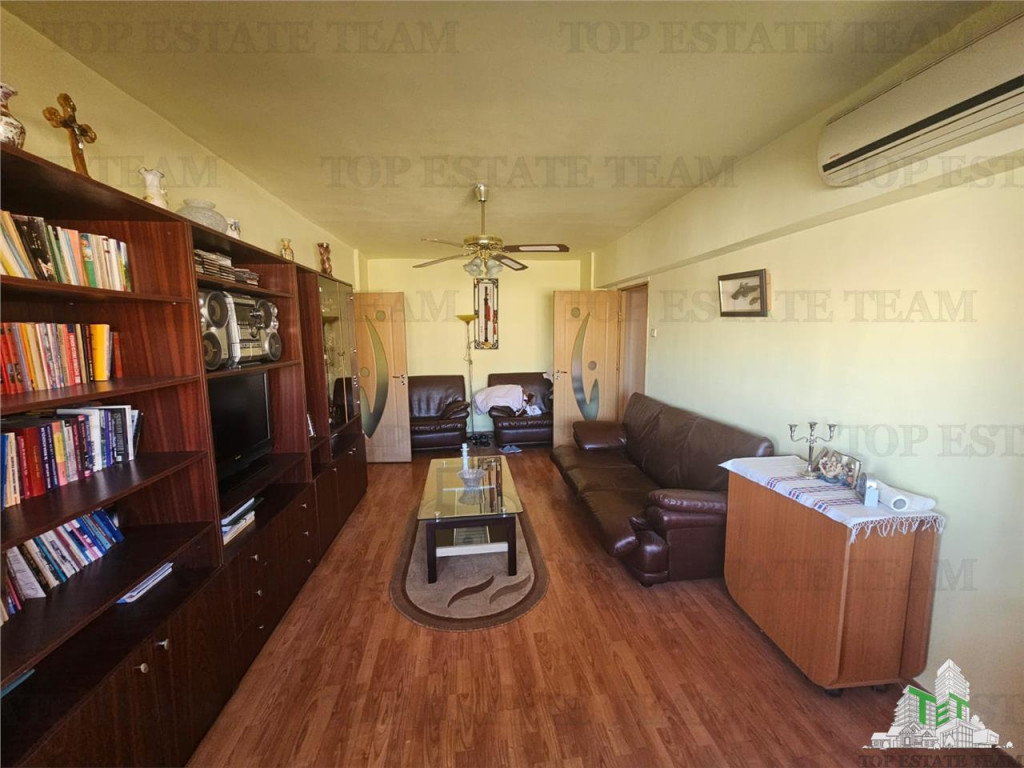 Apartament 3 camere metrou Gorjului (posibilitate centrala)