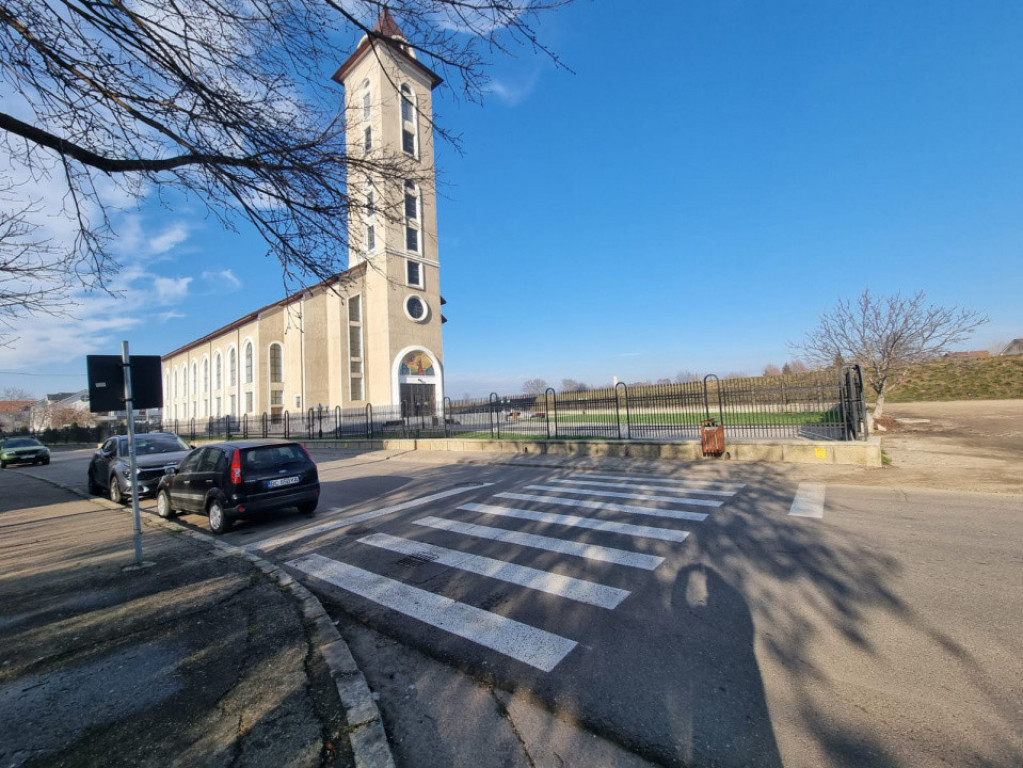 Digu Barnat- Zona Nord - Ap. 2 camere decomandate- etaj 3- b