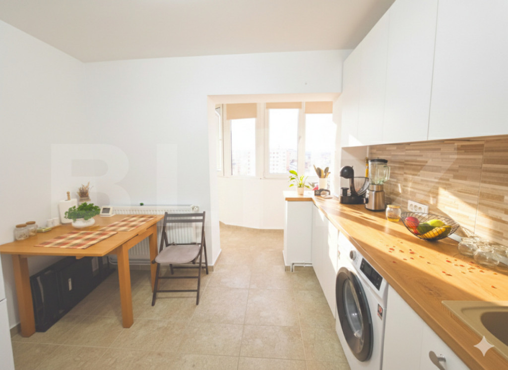 Apartament 3 camere, 74 mp, zona Micro 5