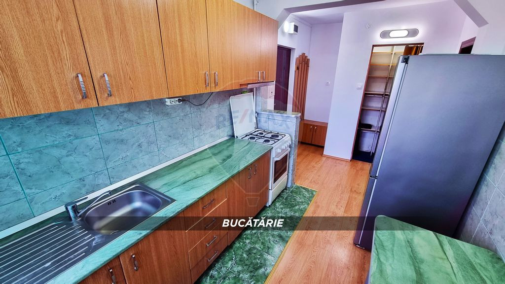 DE VANZARE Apartament 2 camere+Garaj, Bd. Traian - ZERO C...