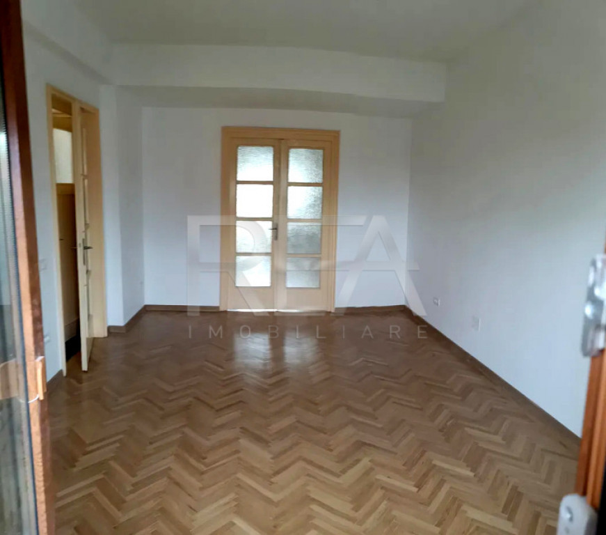 4 camere + Boxă +Loc de Parcare – Plevnei -Kogălniceanu