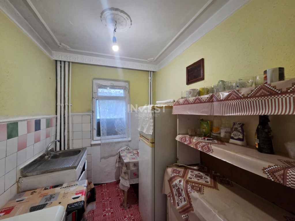 DE VANZARE-APARTAMENT 2 CAMERE-MIRCEA CEL BATRAN