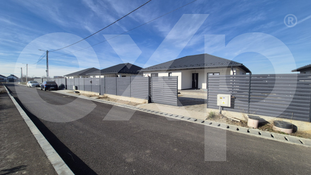 Case 4 camere TiP PARTER Bradu | 400 mp teren