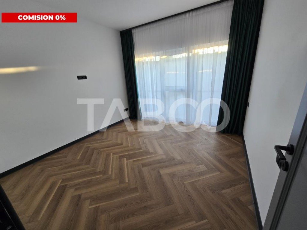 Apartament decomandat de vanzare 3 camere 2 locuri de parcar