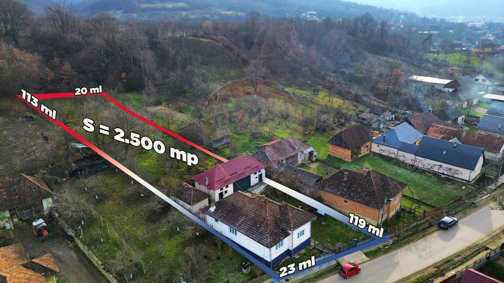 Casă cu 3 camere in Baia Sprie cu priveliste asupra oras...