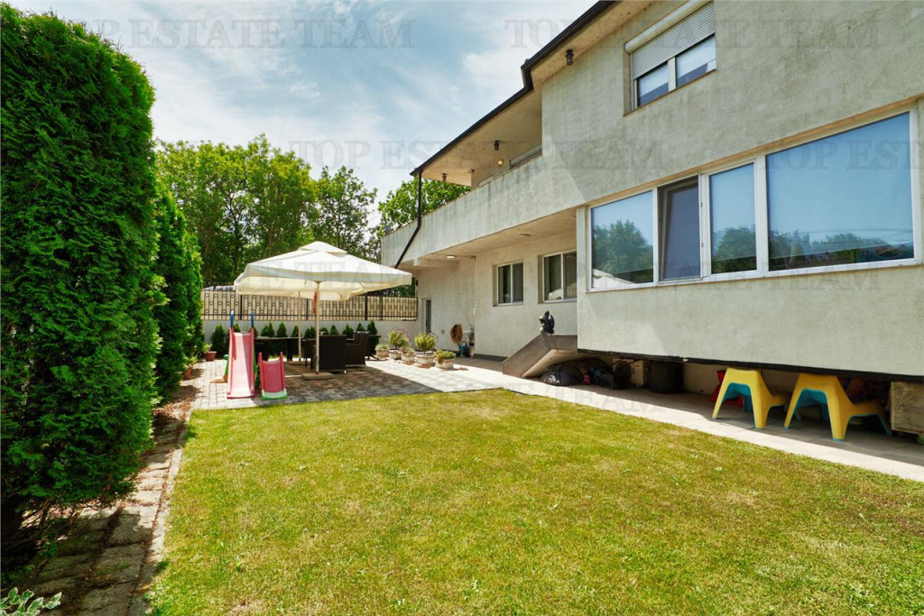 Vila mobilata si utilata cu tehnologie SMART in localitatea