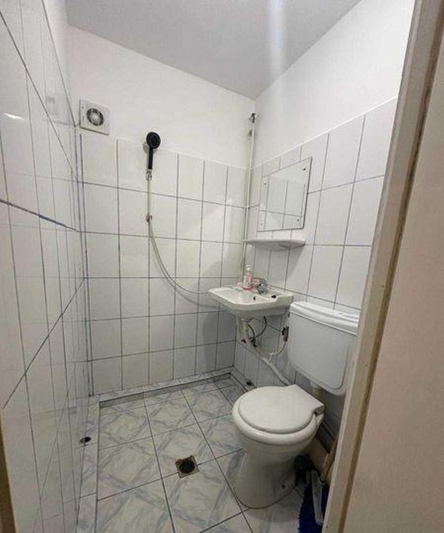 Berceni piata resita confort 3 etaj 4