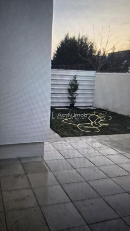 Casa P E, teren 190 mp - Valea Rosie