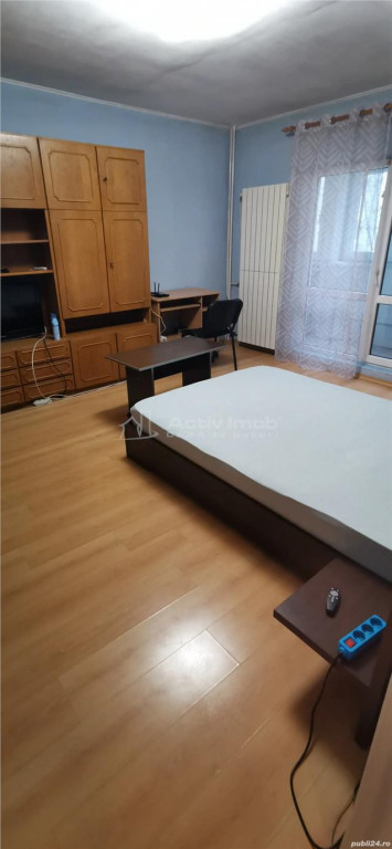 Metrou Brancoveanu - garsoniera - bloc reabilitat termic