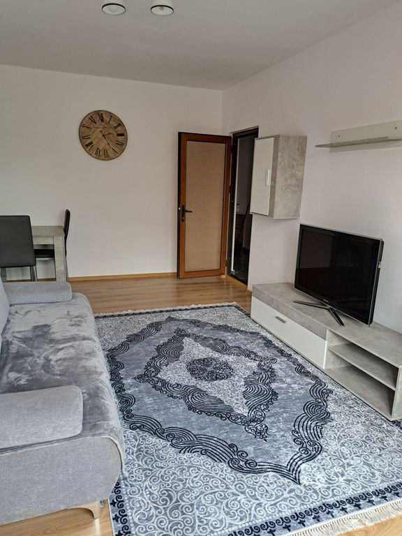 Închiriere apartament 2 camere, mobilat și utilat – B...