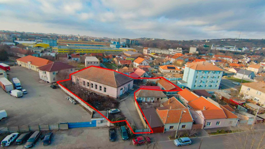 Spațiu industrial de 2040 mp de vânzare în zona Calea ...