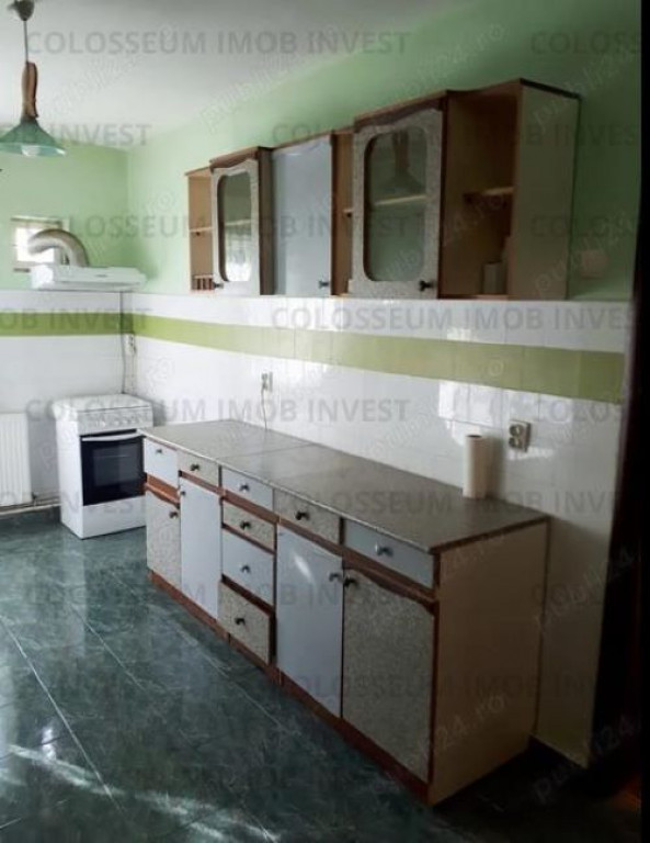 Apartament 2 camere, decomandat - zona Racadau